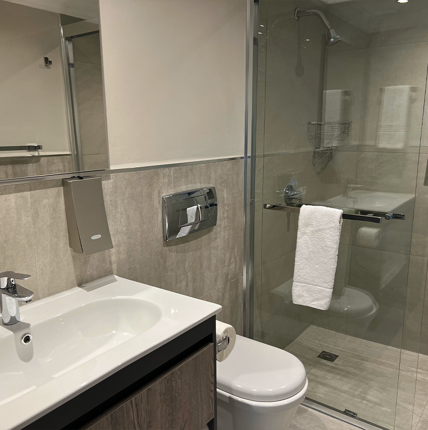 2 Bedroom Luxury Apartment